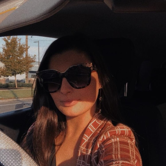belle_sutton